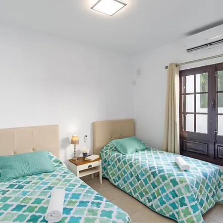 Stephanie By Plus Villa *